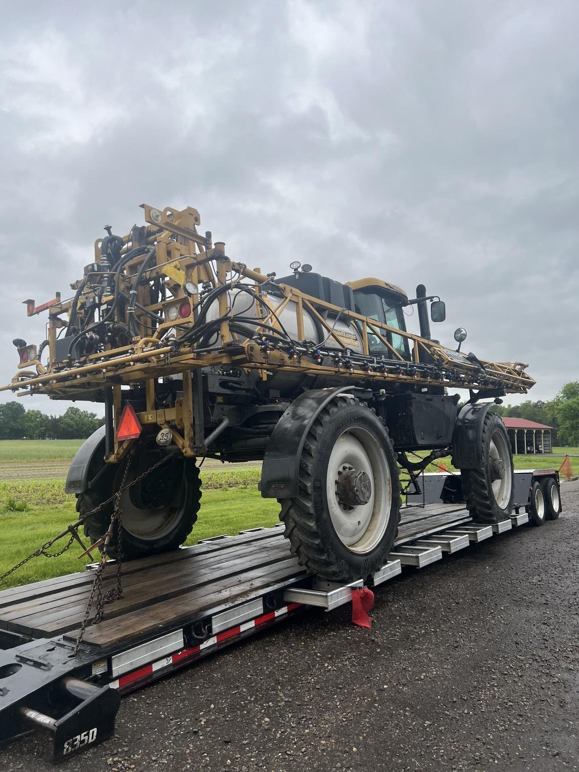 2019 RoGator RG1100C Image