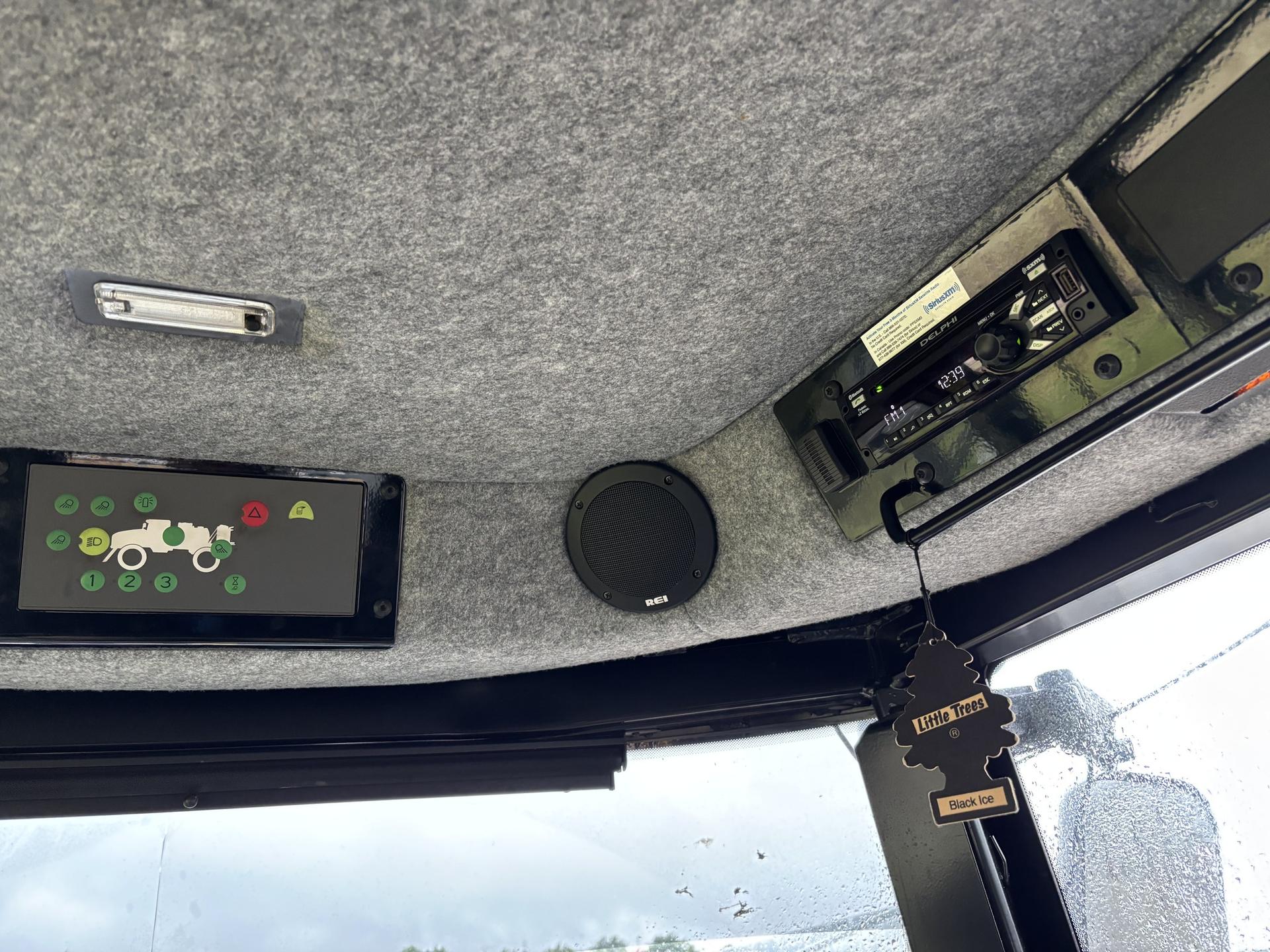 2019 RoGator RG1100C Image