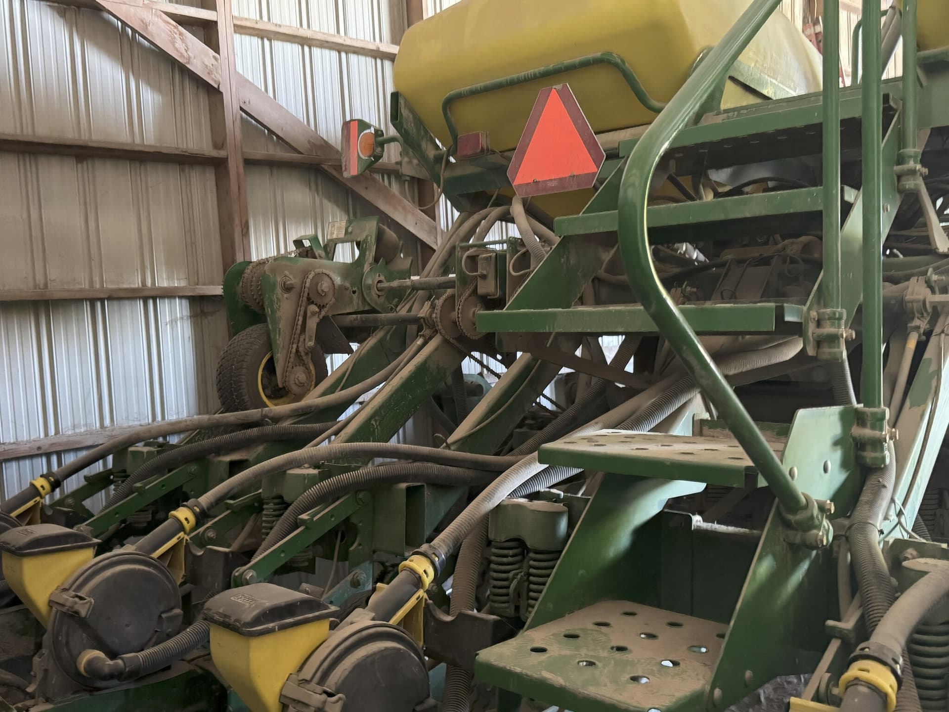 2005 John Deere 1790 Image