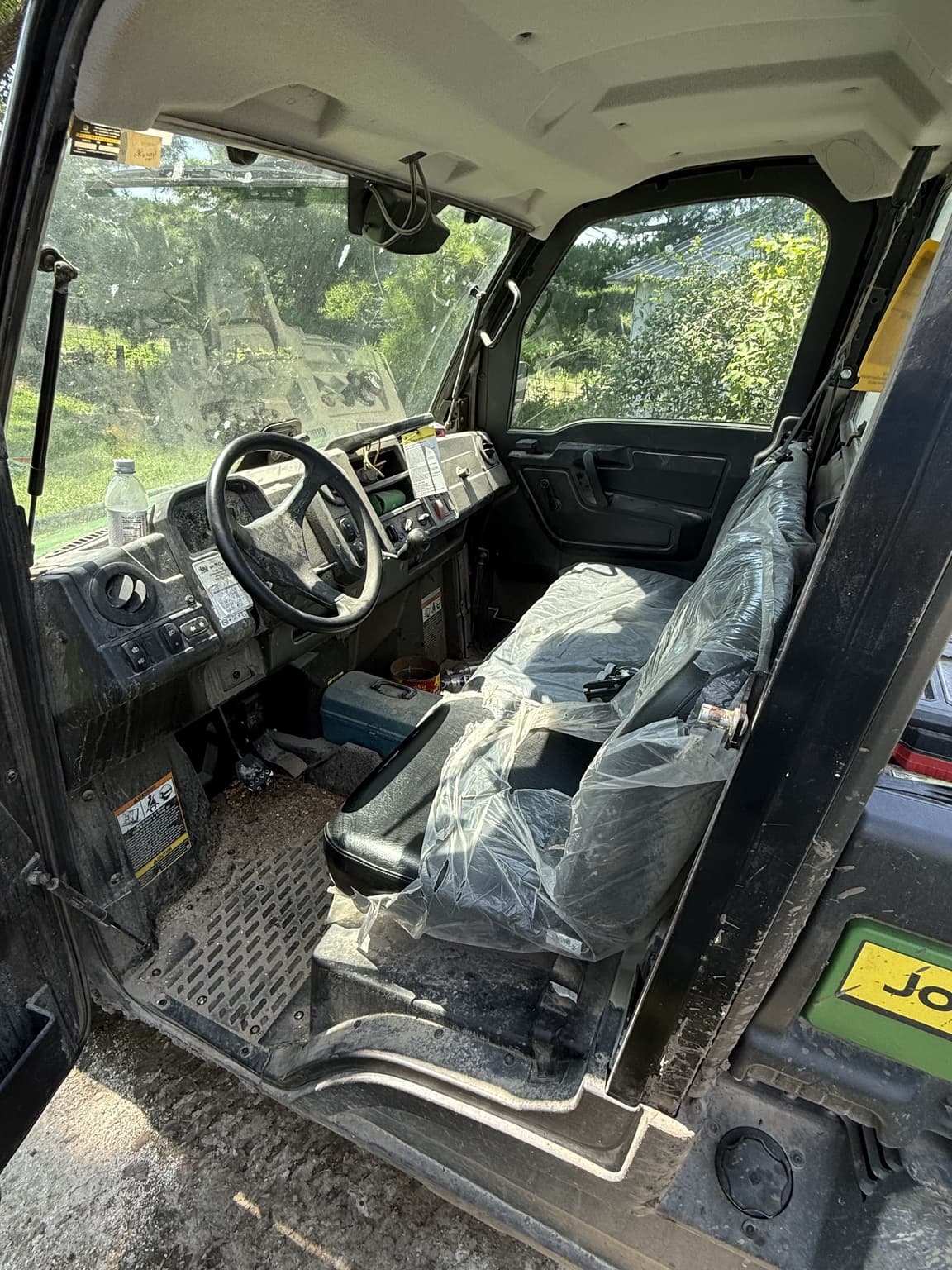 2023 John Deere XUV 835M Image