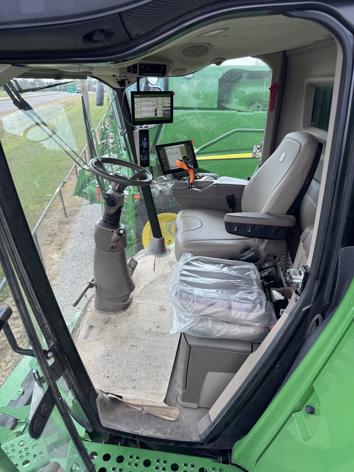 2024 John Deere S780 Image
