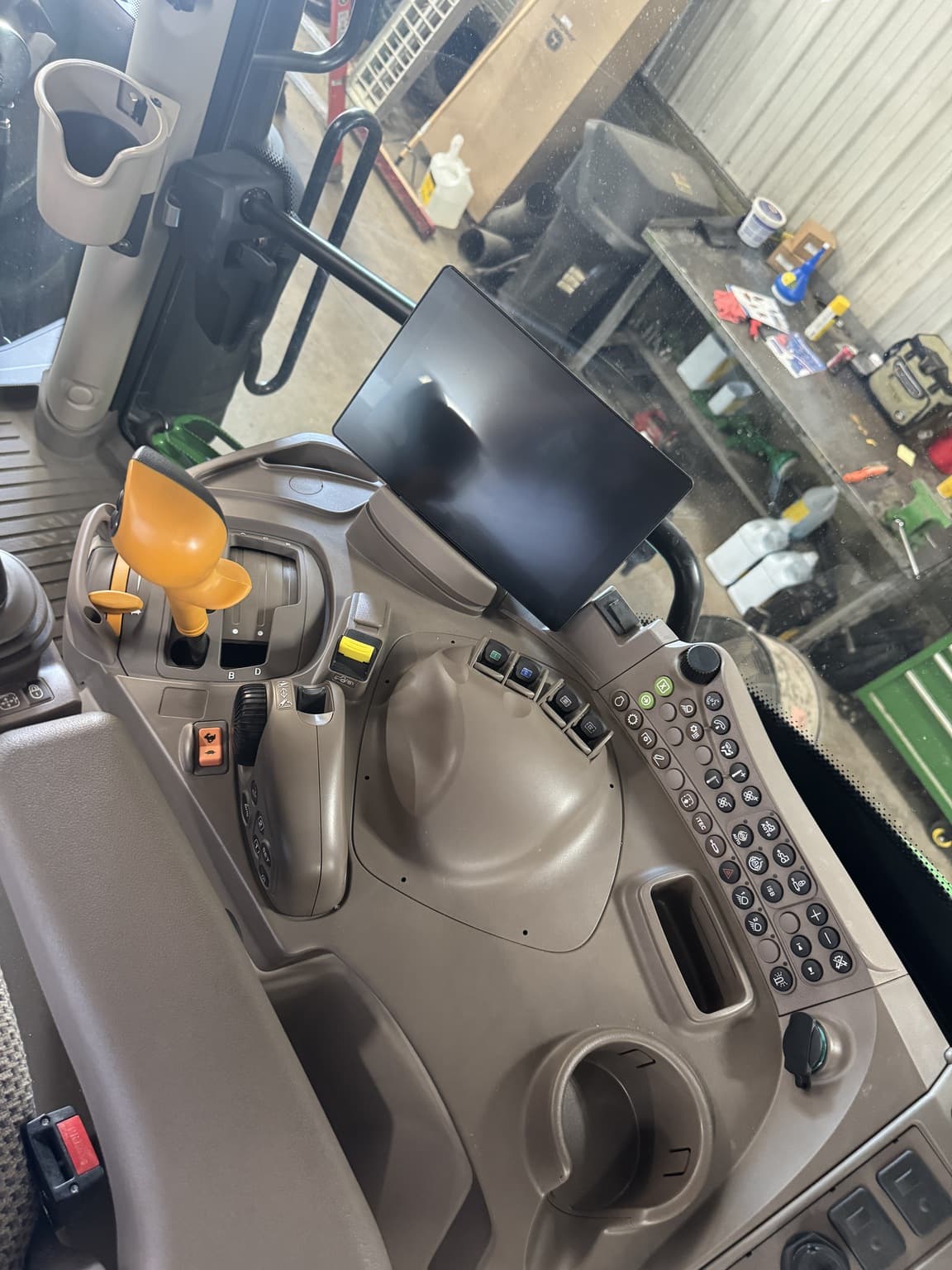 2024 John Deere 6R 145 Image