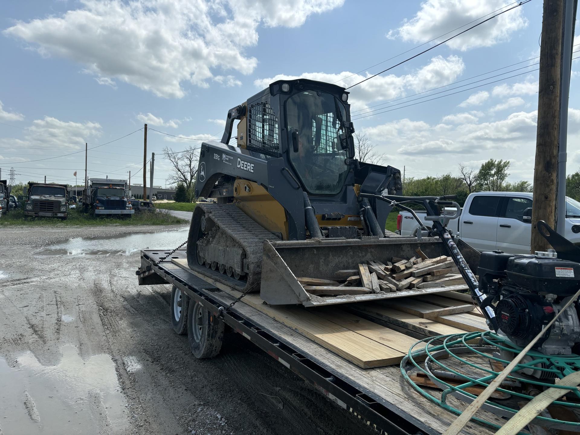 2021 John Deere 331G Image
