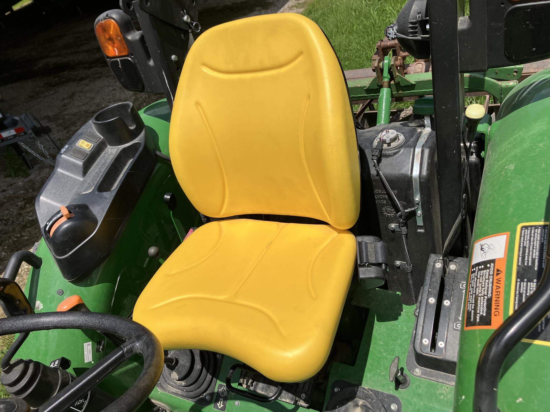 2022 John Deere 5055E Image