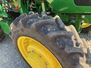 2022 John Deere 5055E Image