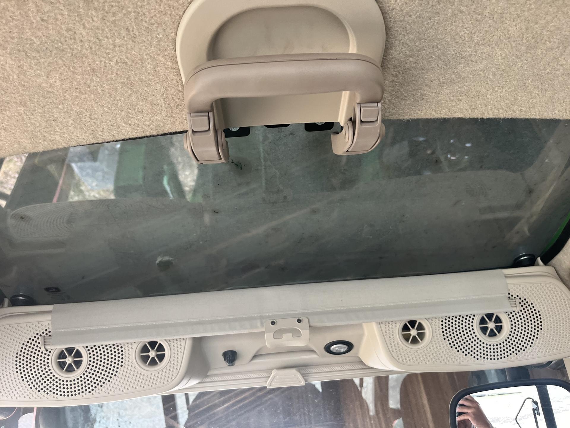 2018 John Deere 5115M Image