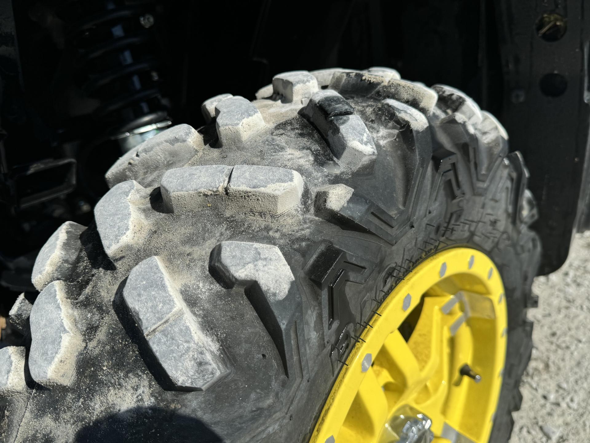 2023 John Deere XUV 835M Image