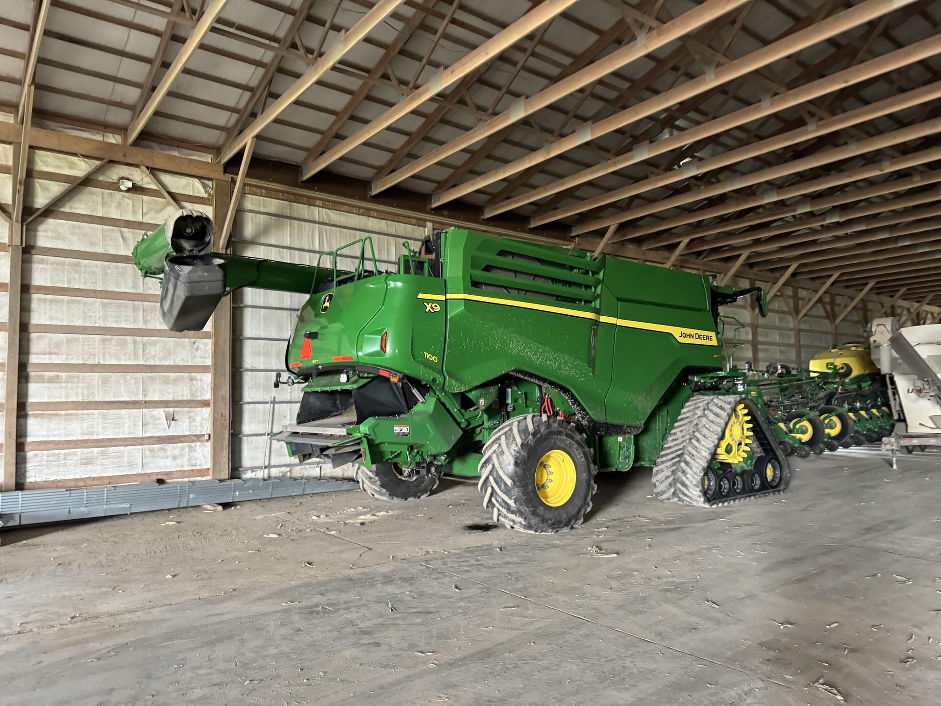 2023 John Deere X9 1100 Image