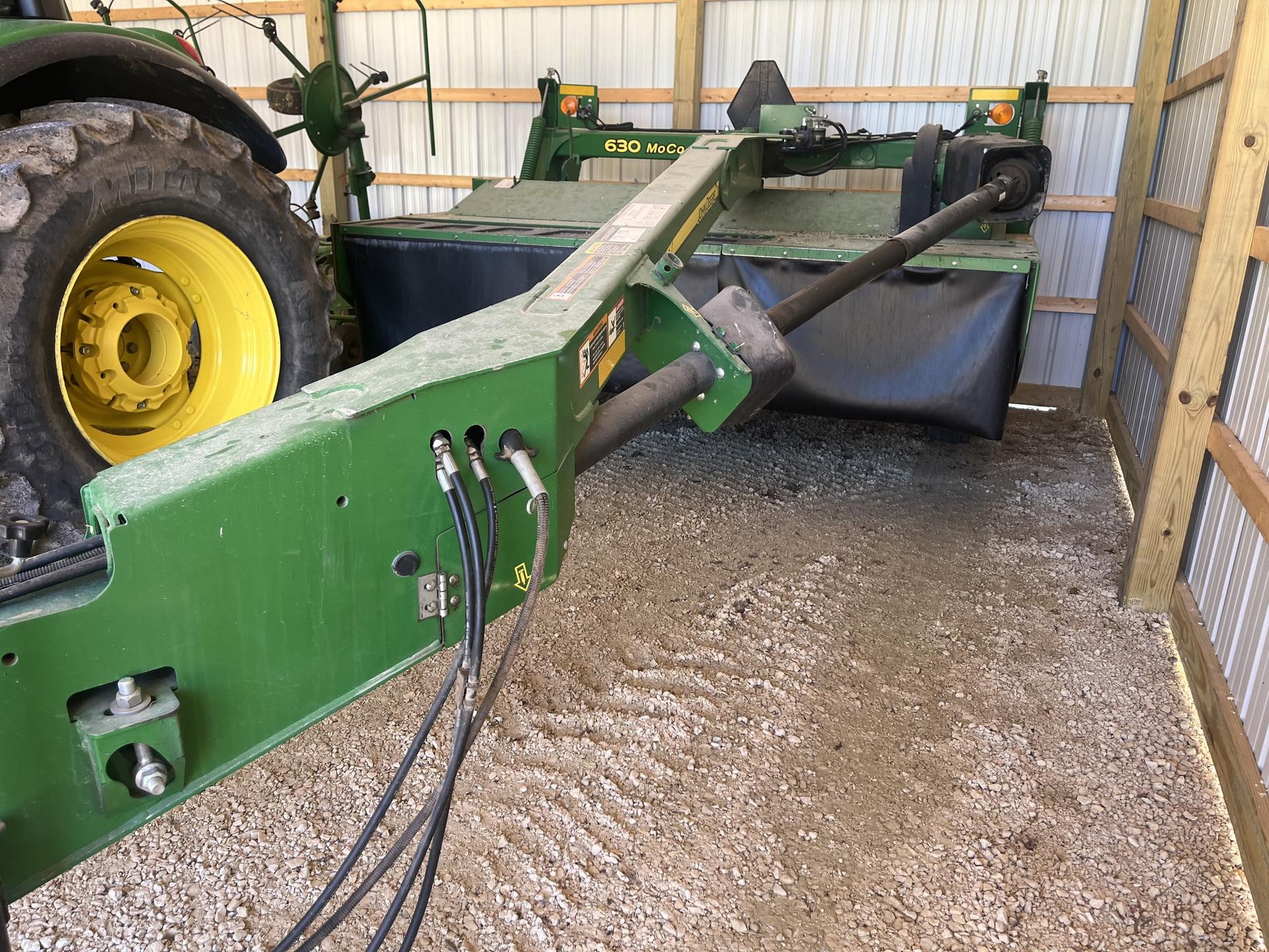 2019 John Deere 630 Image
