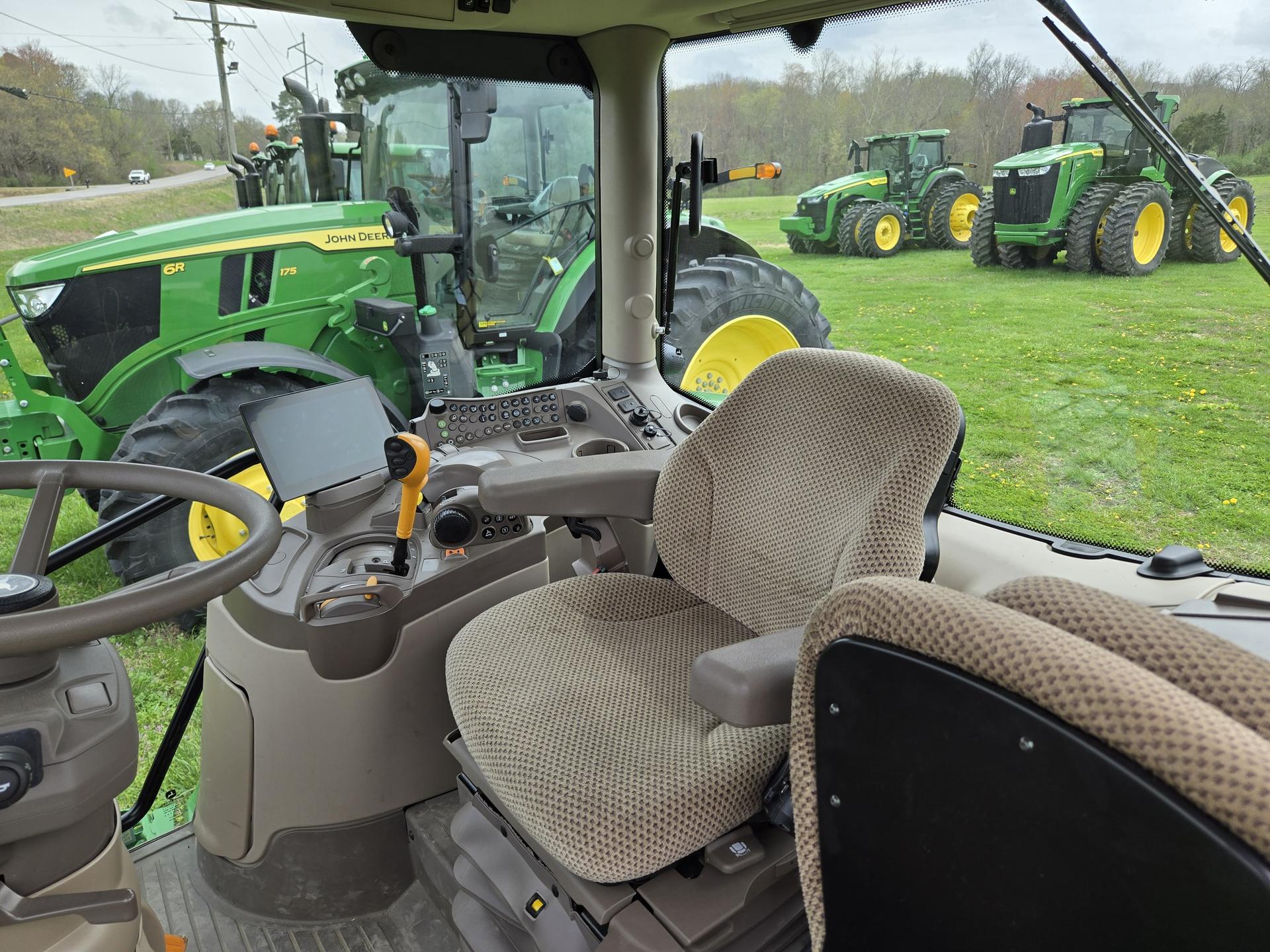 2024 John Deere 6R 130 Image