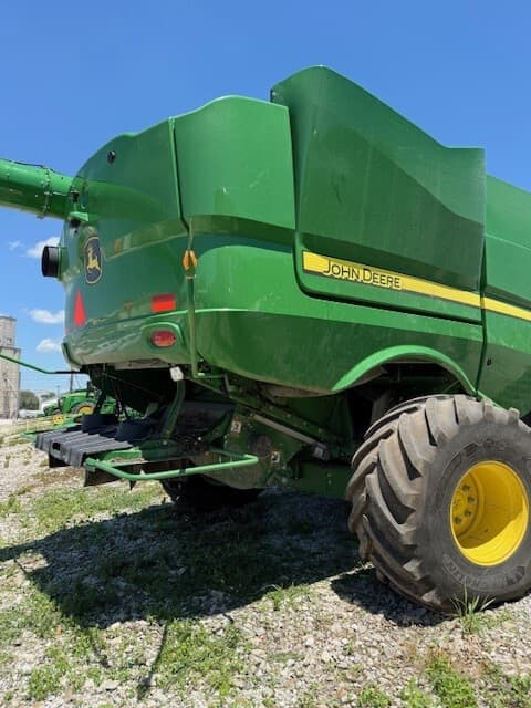 2024 John Deere S780 Image