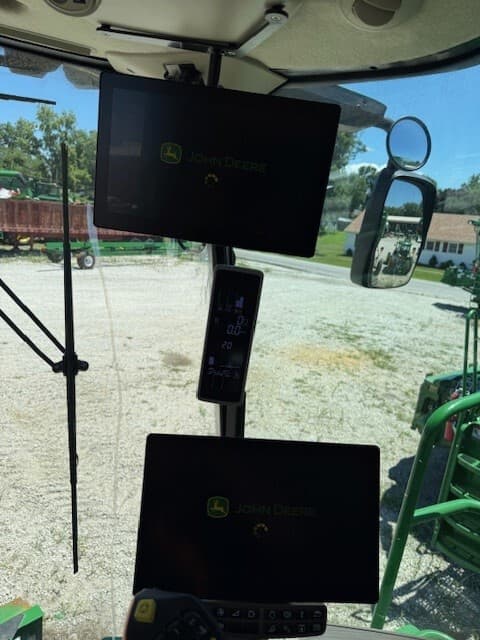 2024 John Deere S780 Image