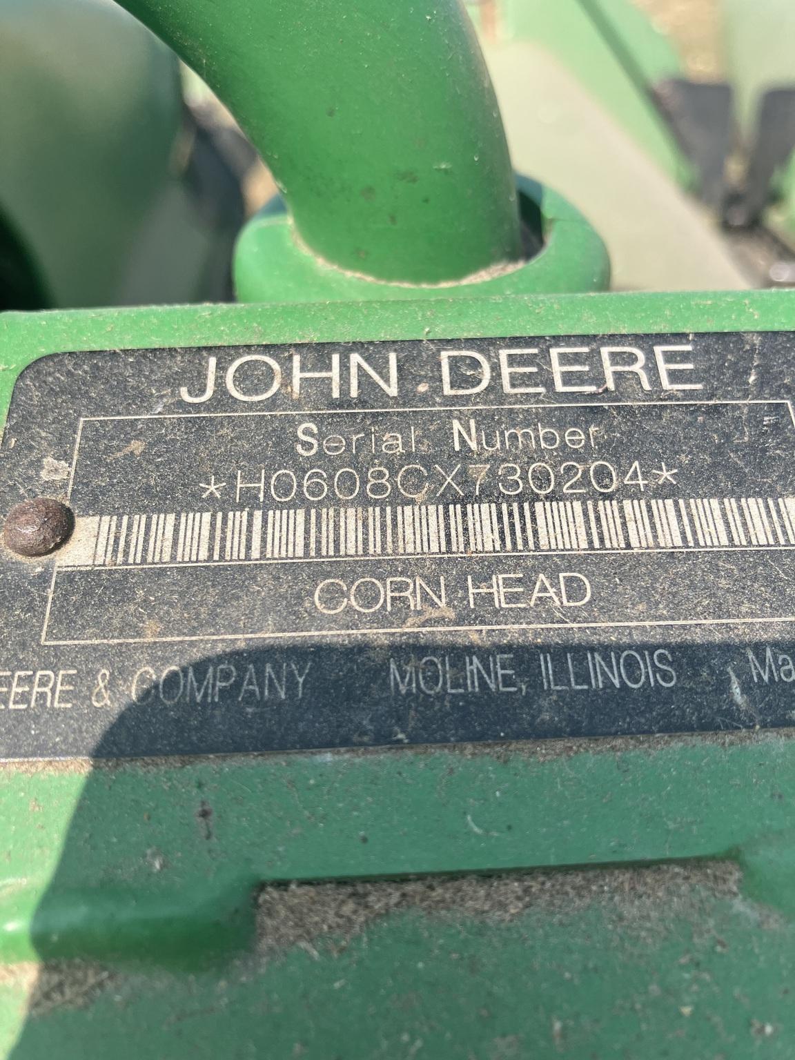 2009 John Deere 608C Image