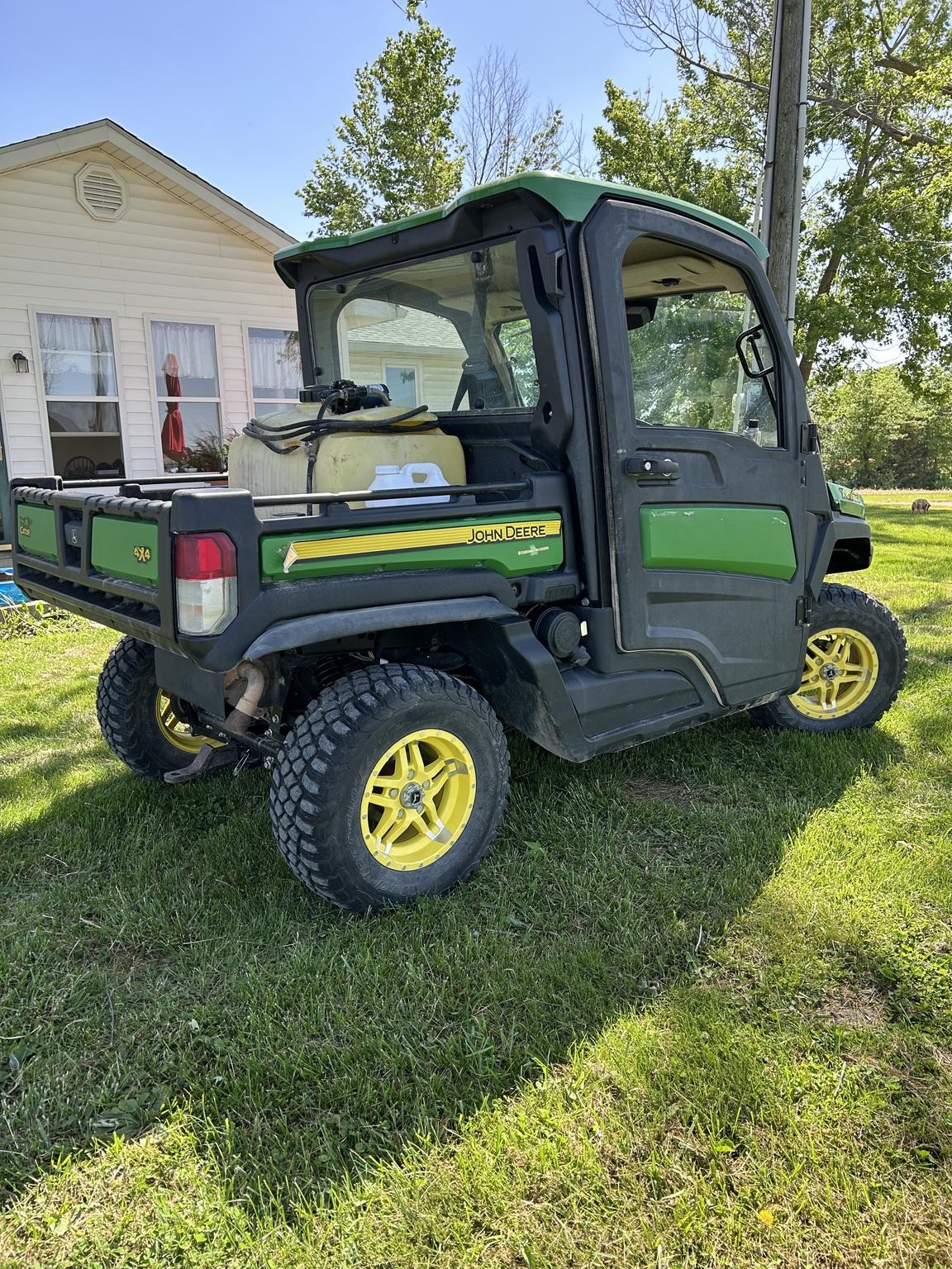 2019 John Deere XUV 835R Image