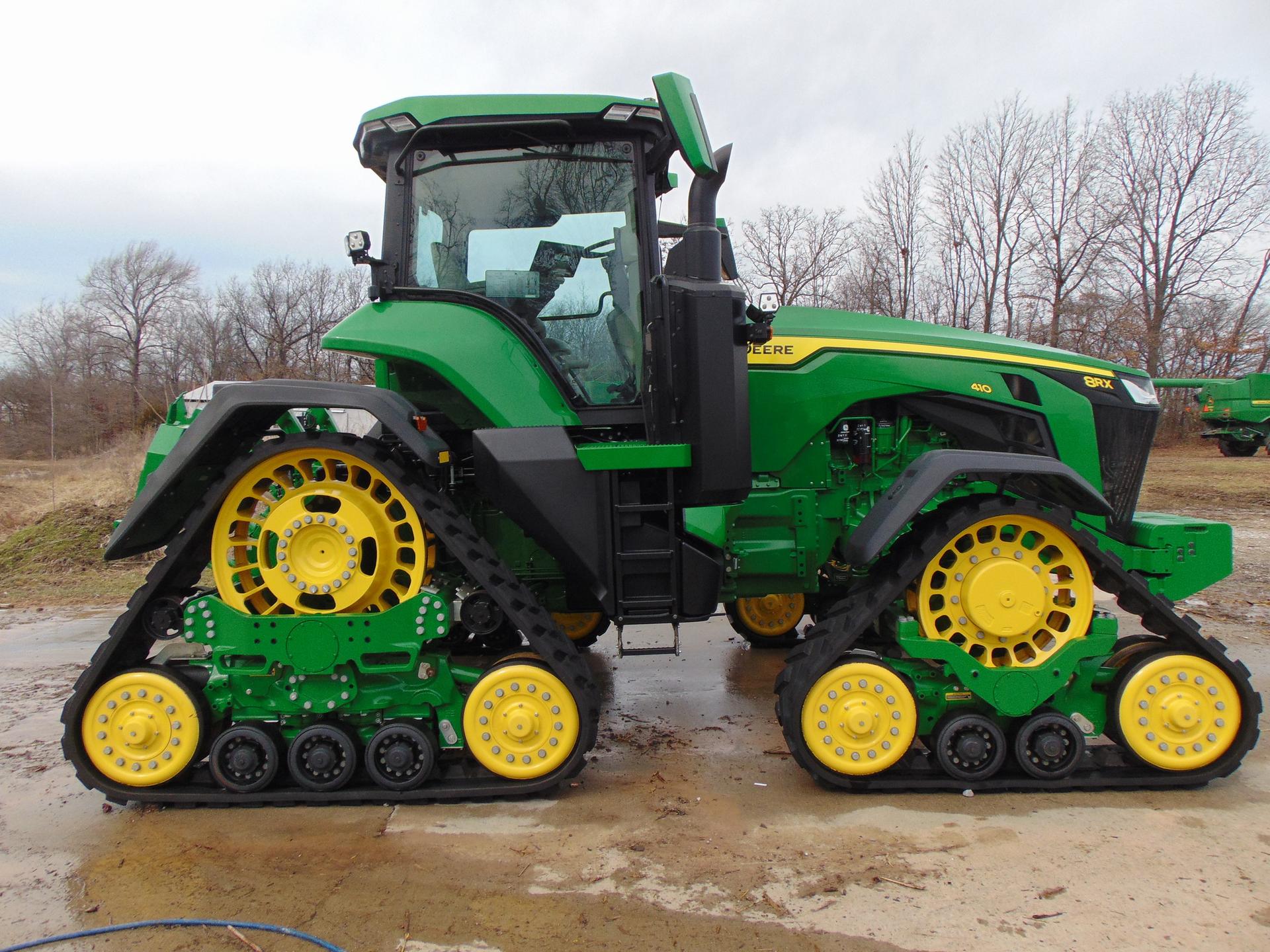 2024 John Deere 8RX 410 Image