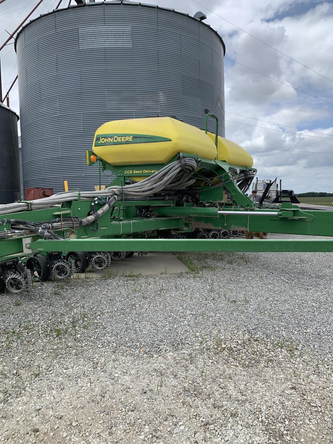 2012 John Deere 1770NT CCS Image
