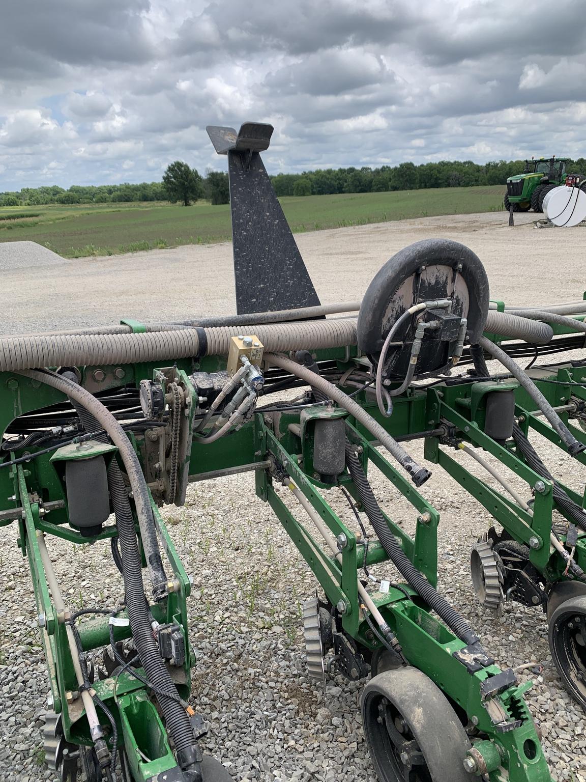 2012 John Deere 1770NT CCS Image