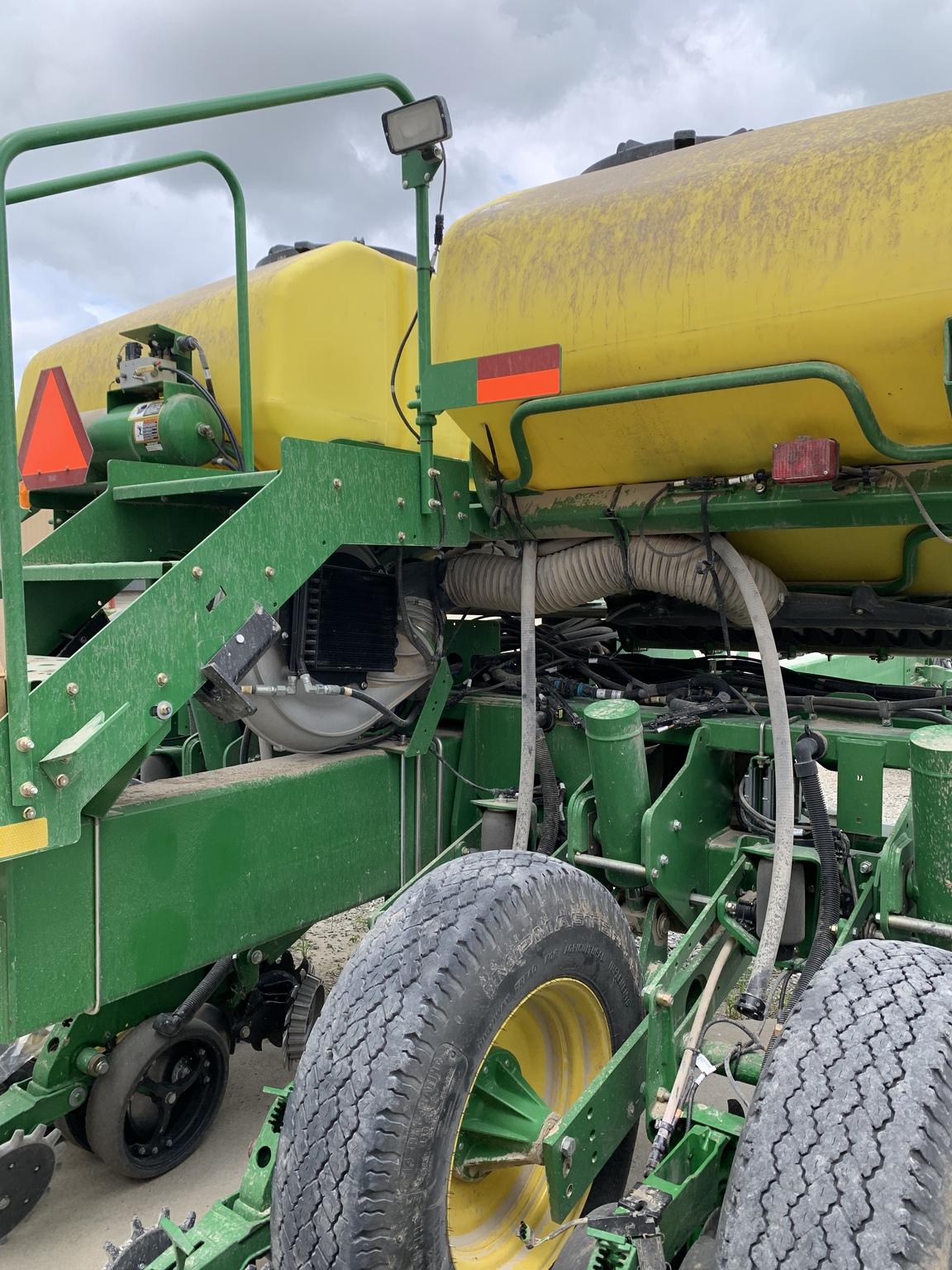 2012 John Deere 1770NT CCS Image