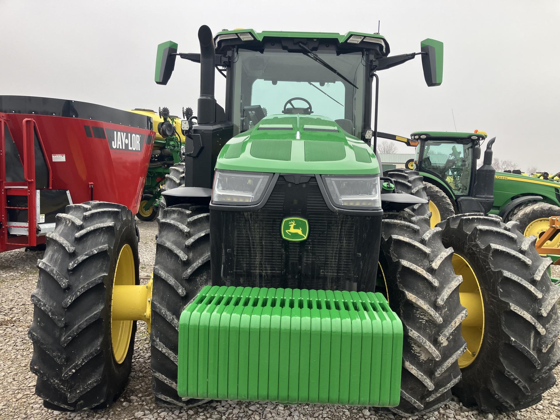 2024 John Deere 8R 280 Image