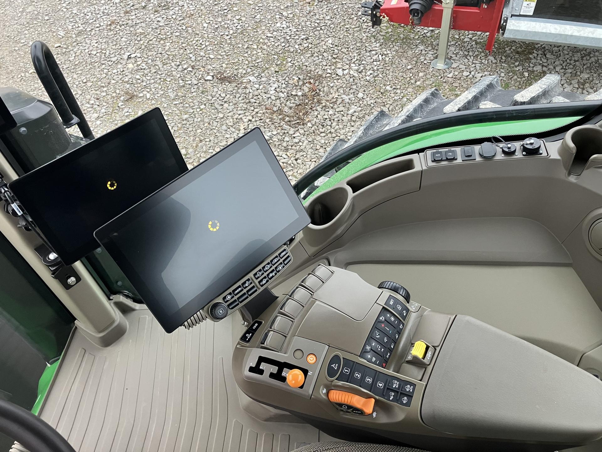 2024 John Deere 8R 280 Image