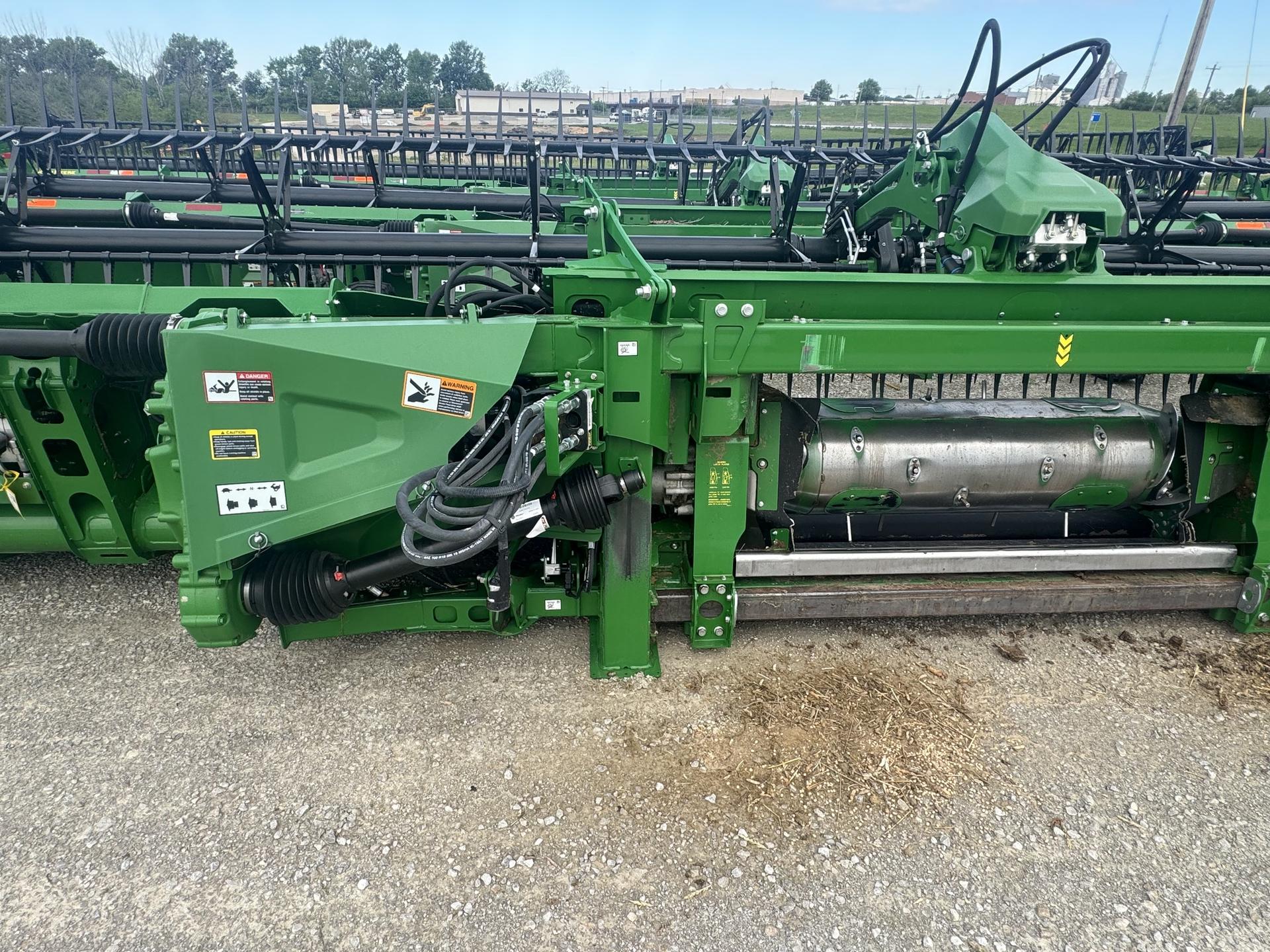 2022 John Deere HD35F Image