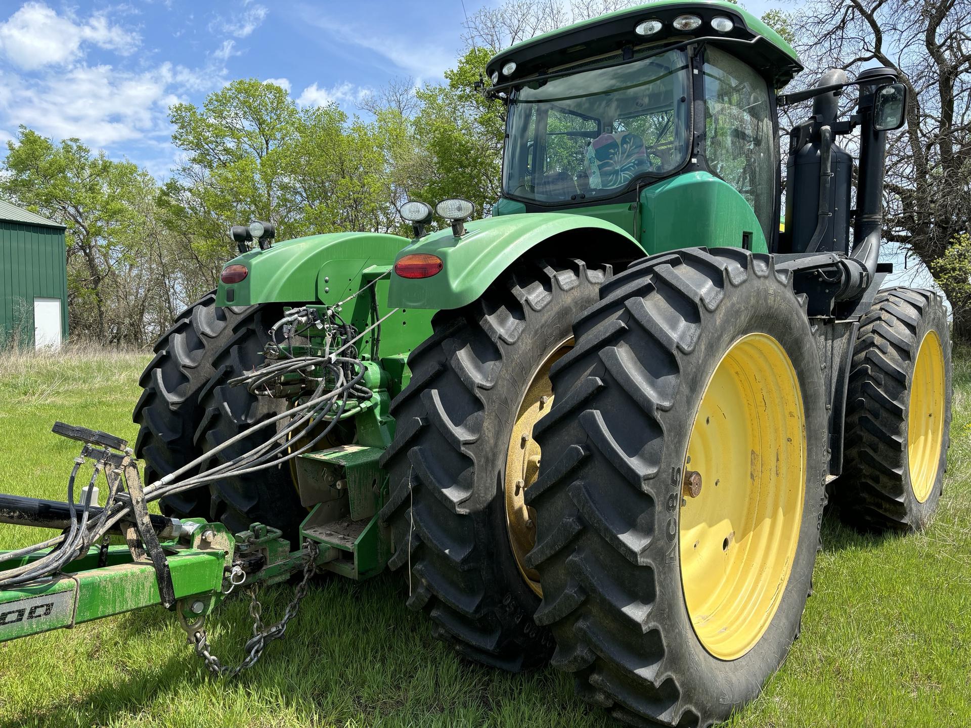 2013 John Deere 9360R Image