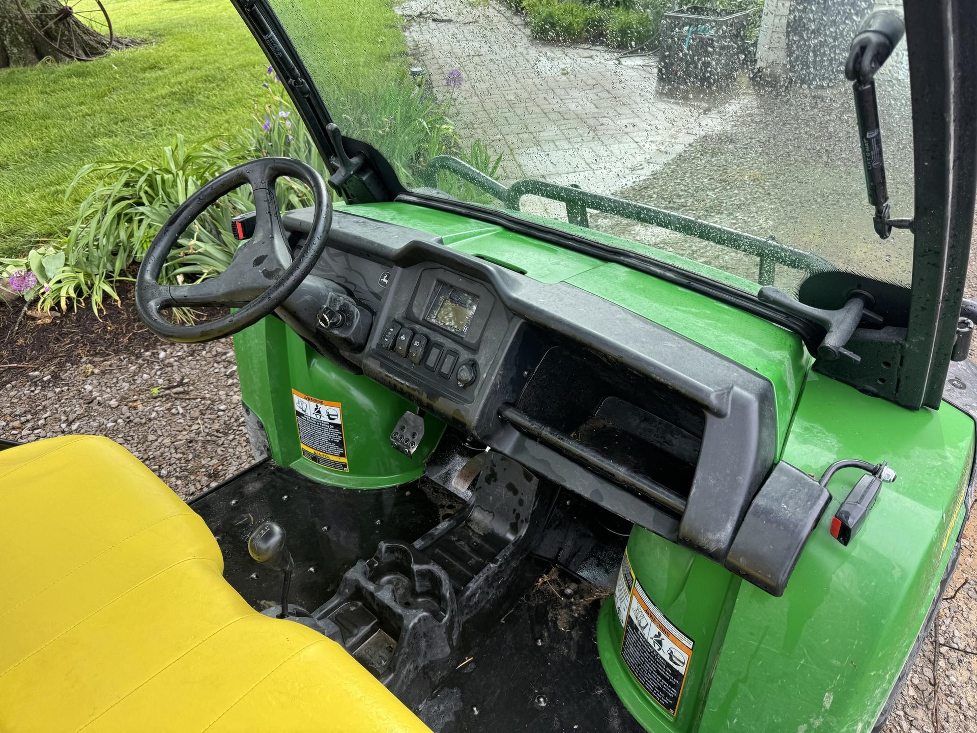 2021 John Deere HPX 615E Image