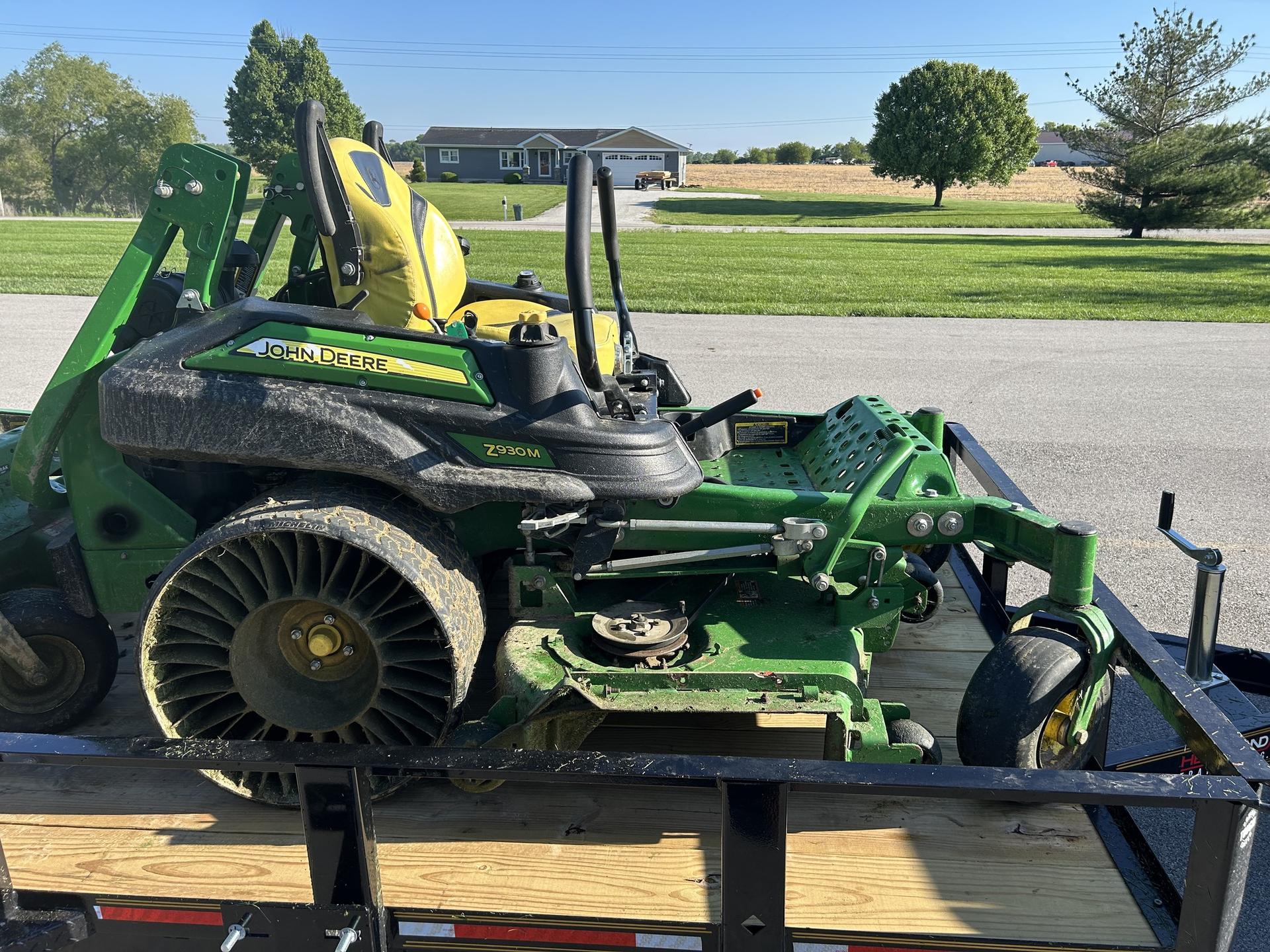 2019 John Deere Z930M Image