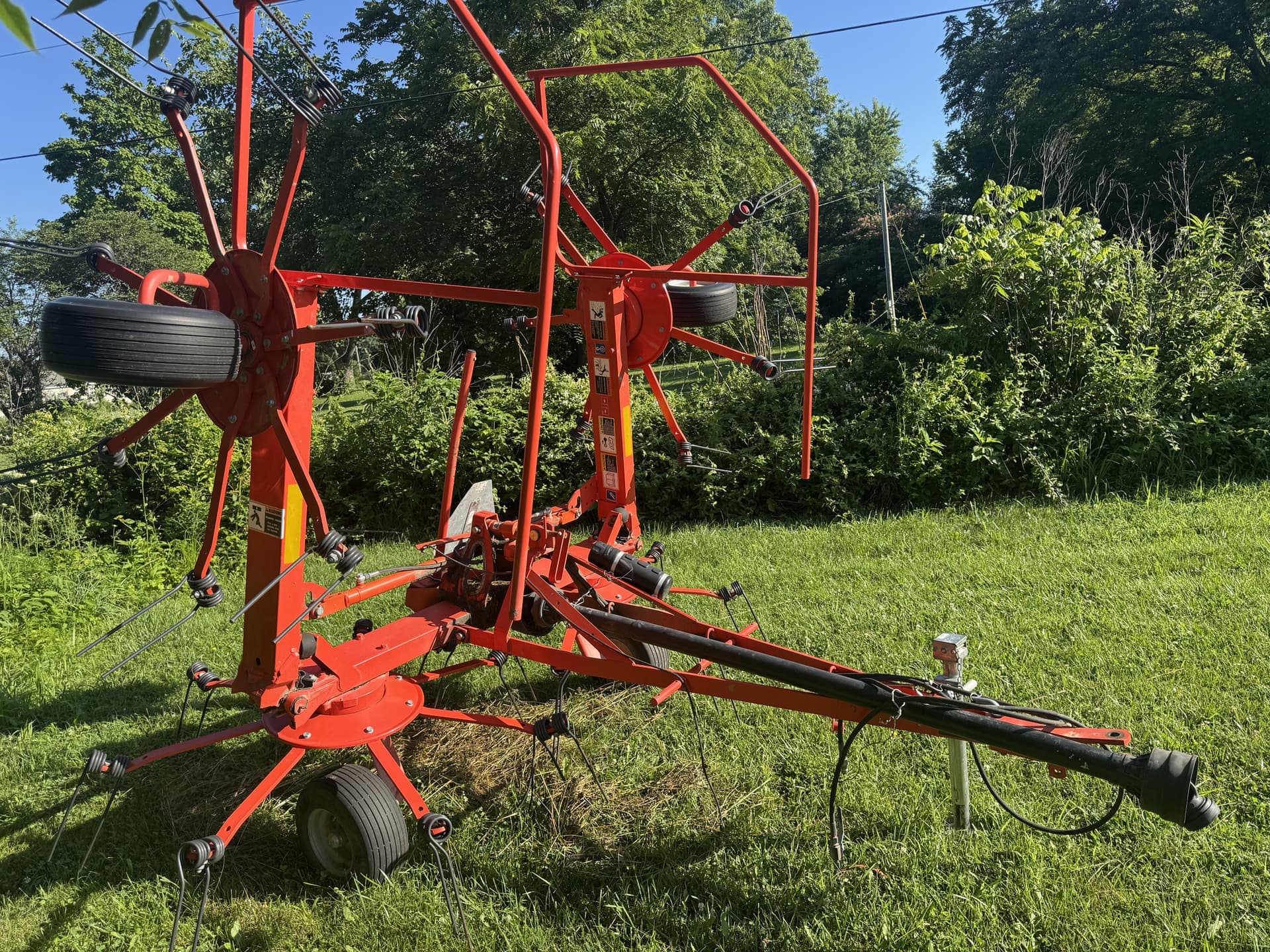 2017 Kuhn GF5202THA Image