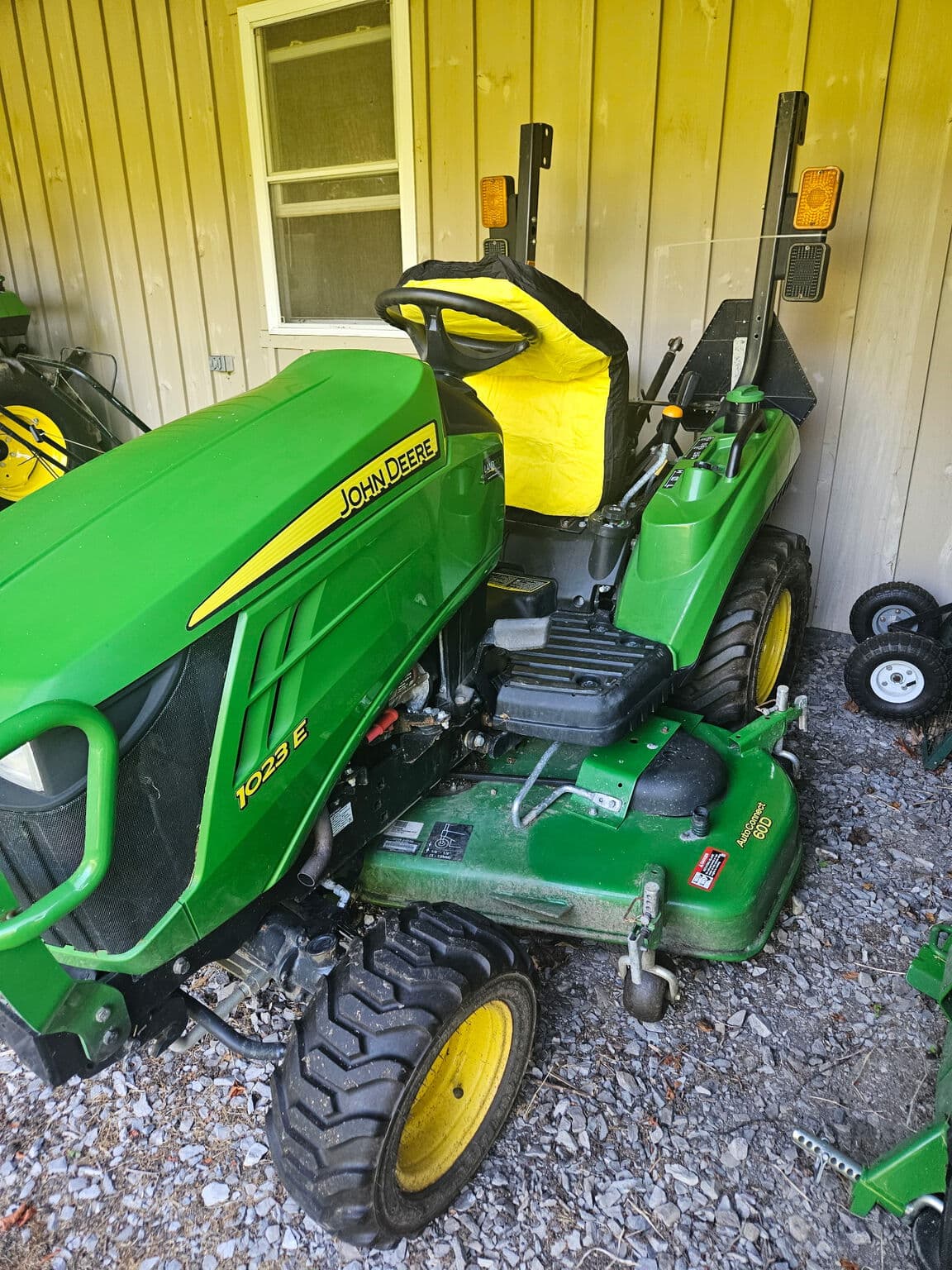 2022 John Deere 1023E Image
