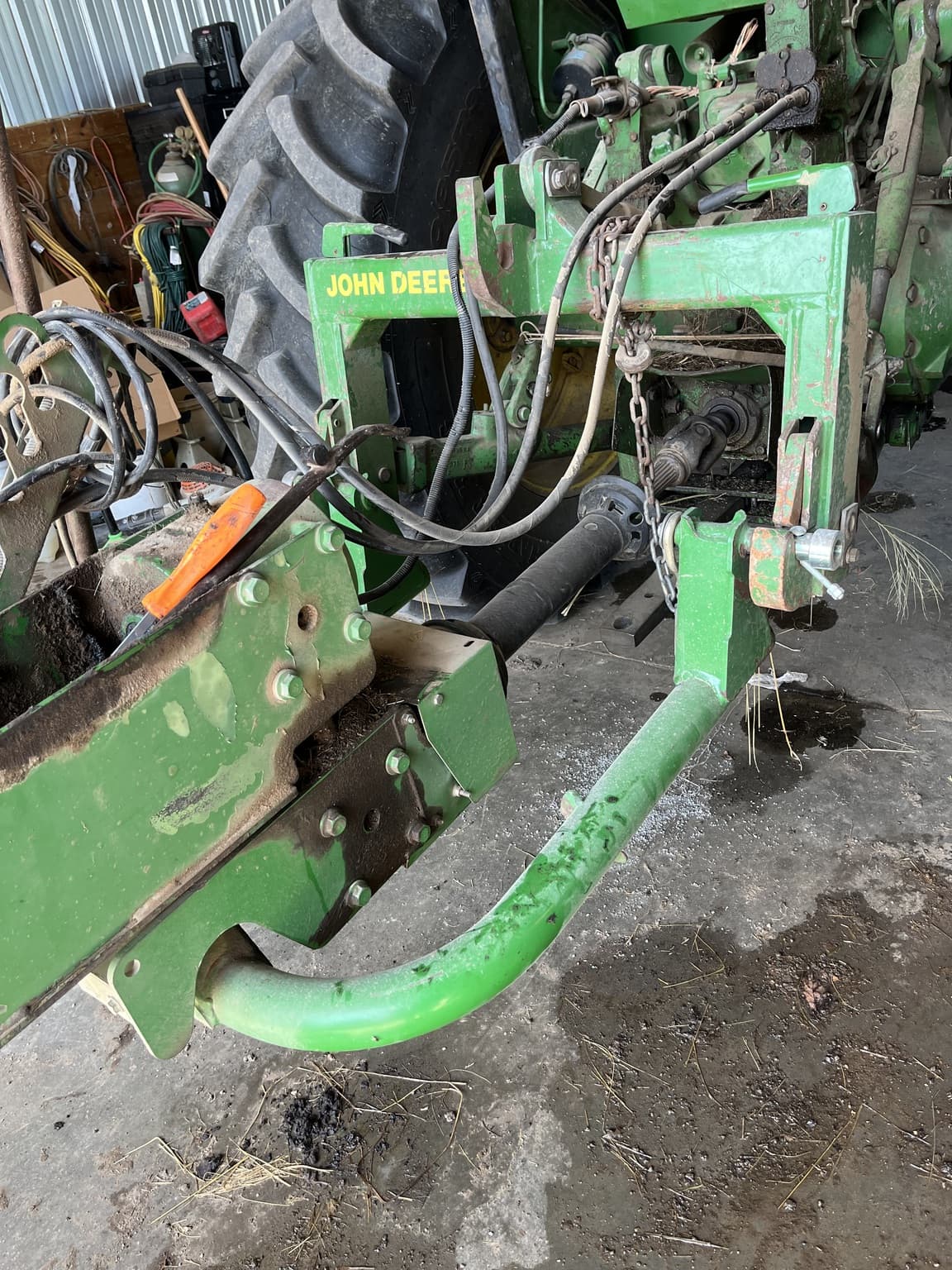 2006 John Deere 735 Image