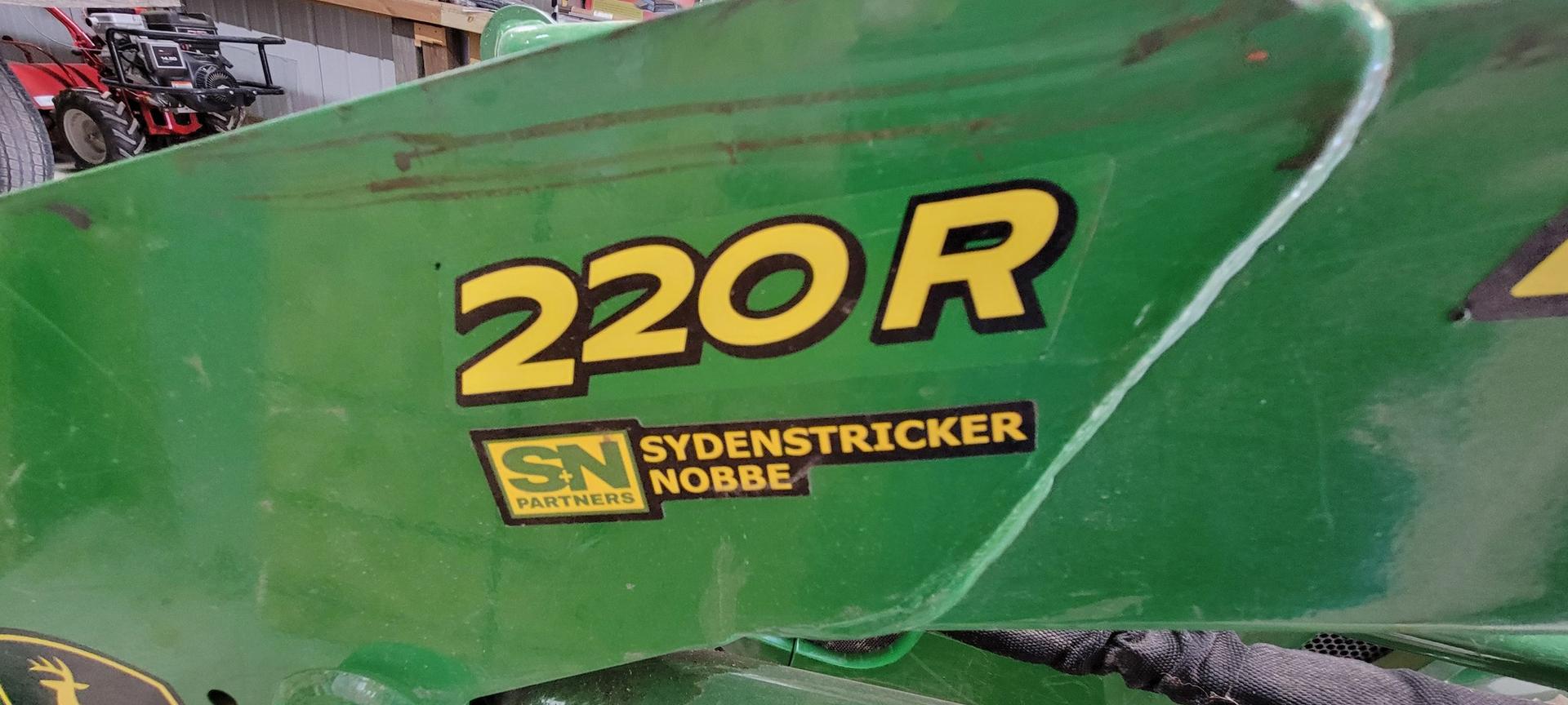 2021 John Deere 220R Image