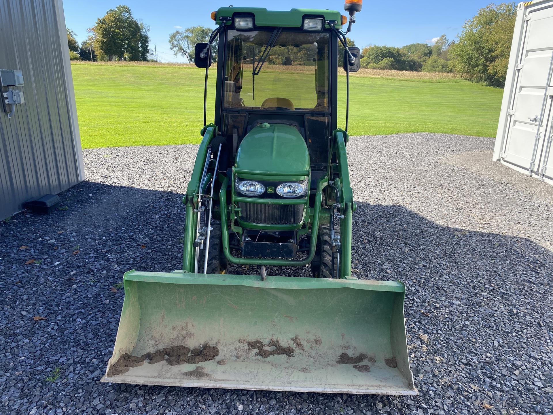 2014 John Deere 2025R Image