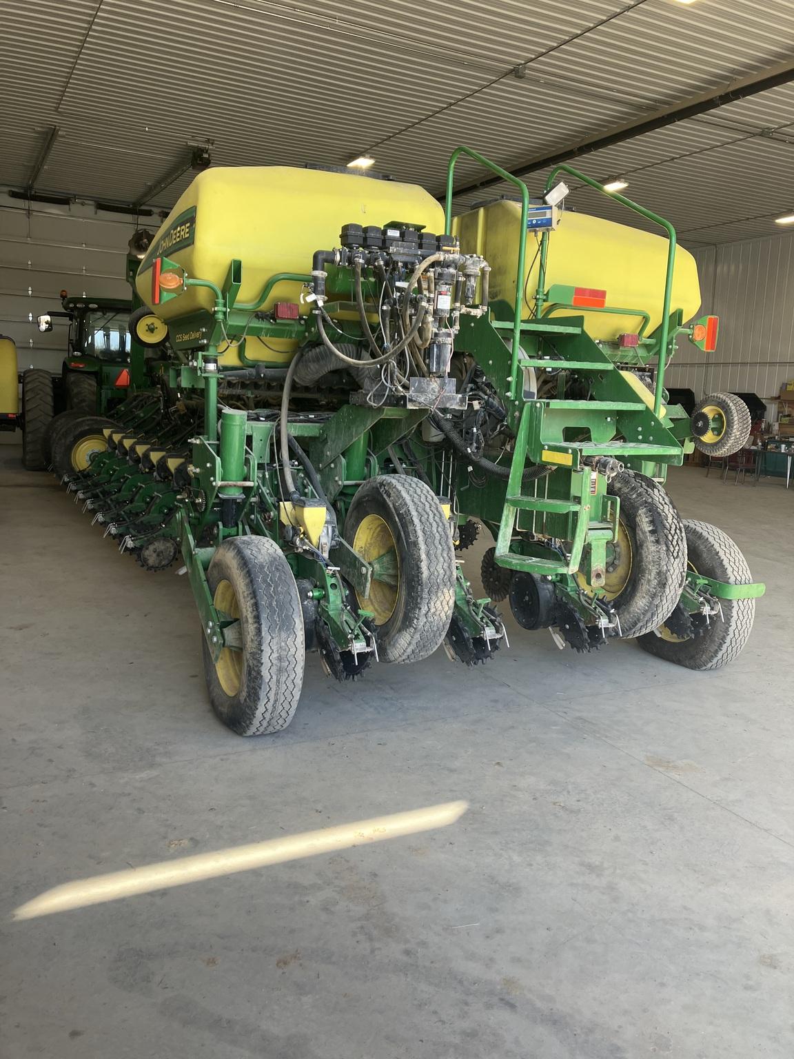 2014 John Deere 1770NT Image