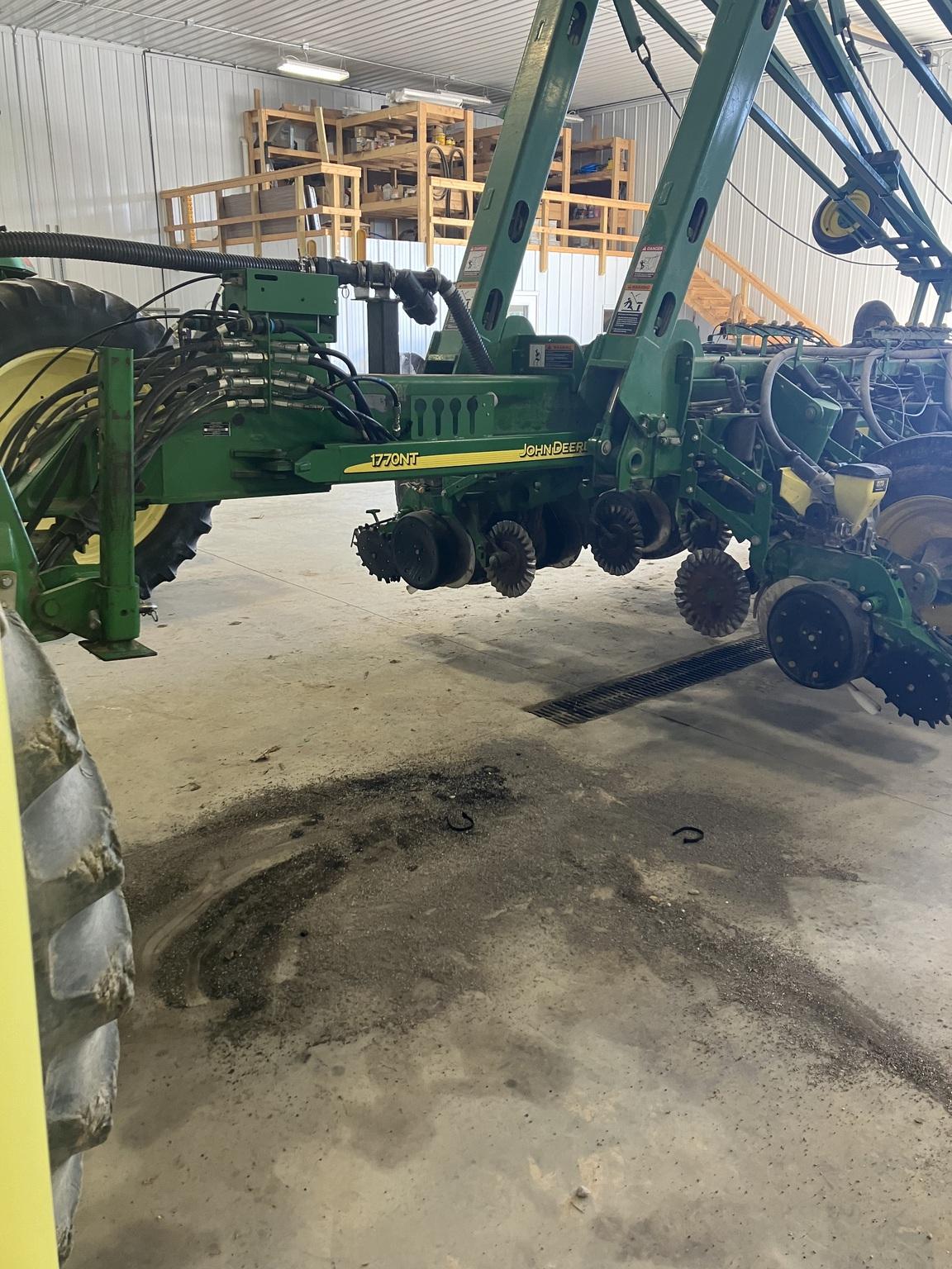 2014 John Deere 1770NT Image
