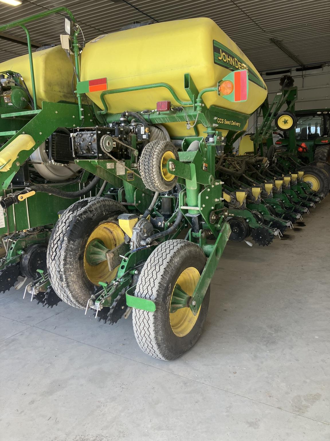2014 John Deere 1770NT Image