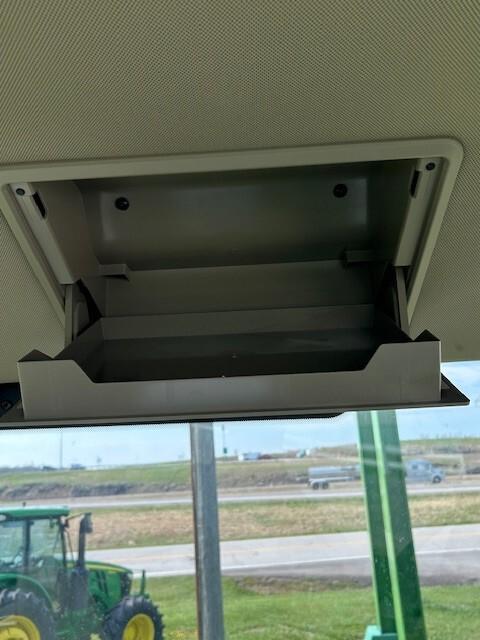 2023 John Deere 8RX 410 Image