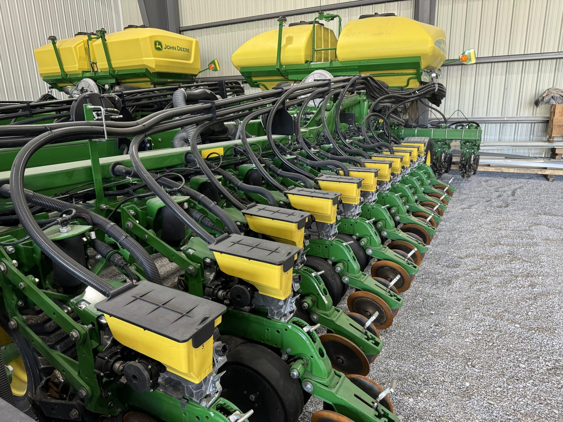 2020 John Deere DB60 Image