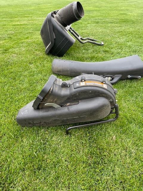 2015 John Deere X360 Image