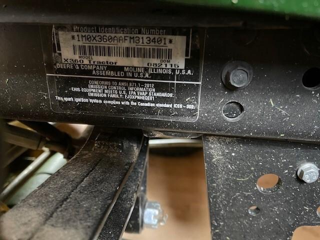 2015 John Deere X360 Image