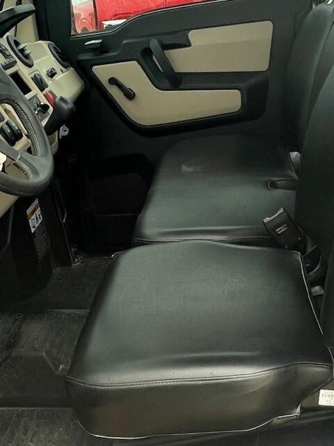 2021 John Deere XUV 835R Image