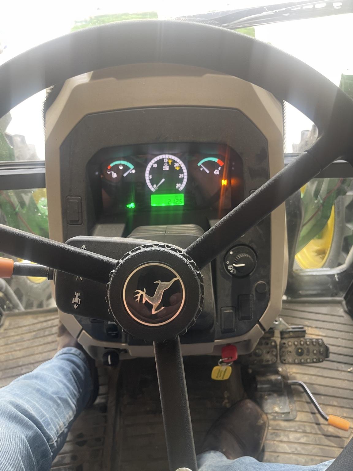 2022 John Deere 5075E Image