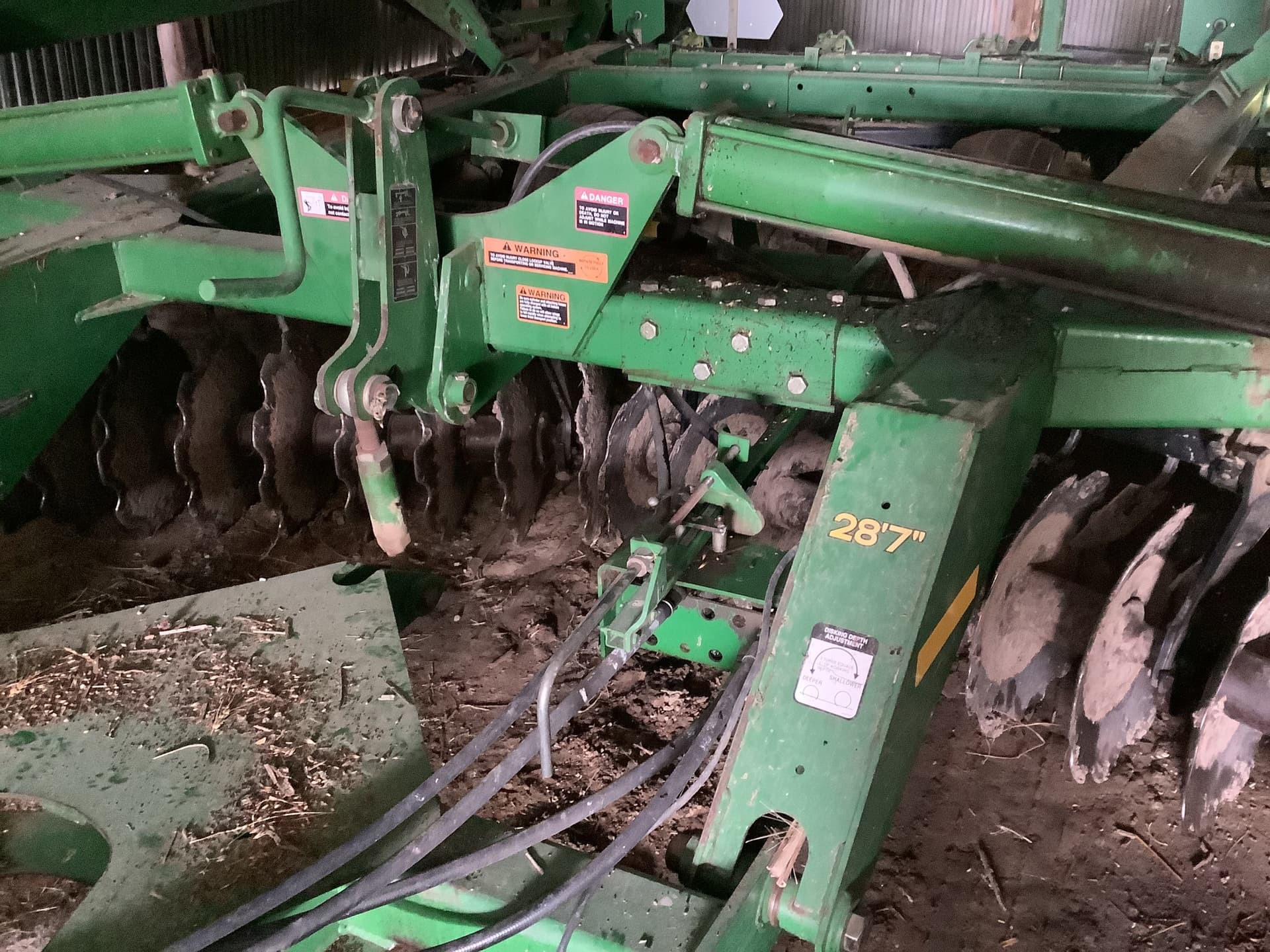 2003 John Deere 637 Image