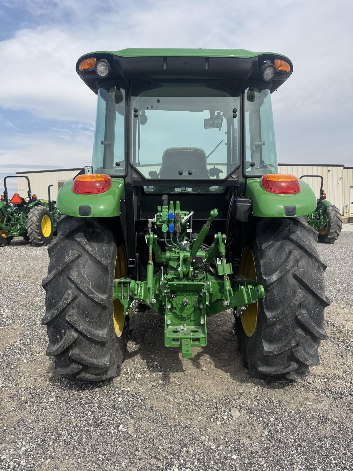 2024 John Deere 5090E Image
