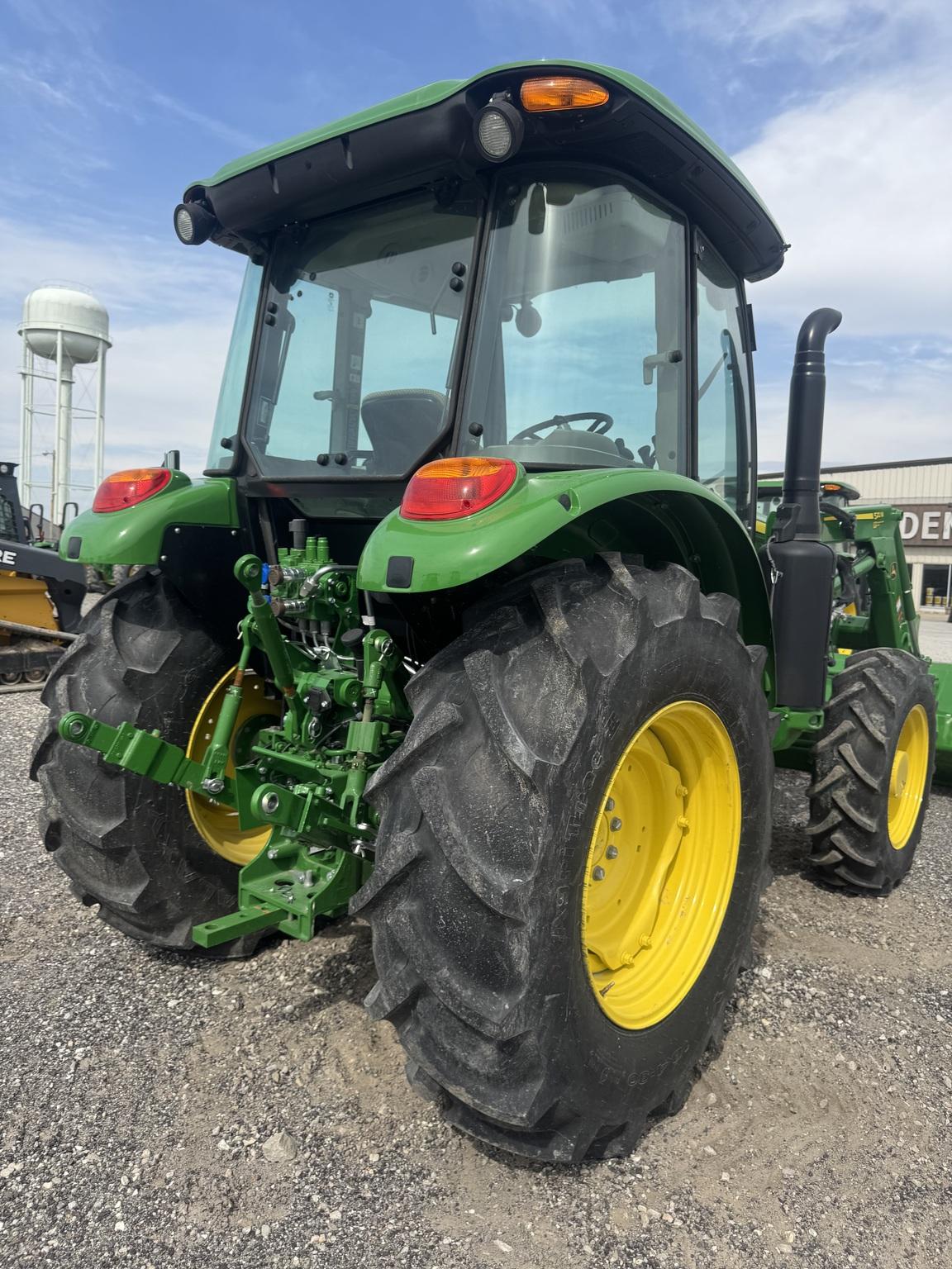 2024 John Deere 5090E Image