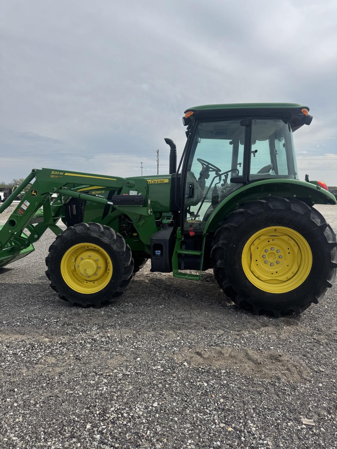 2024 John Deere 5090E Image