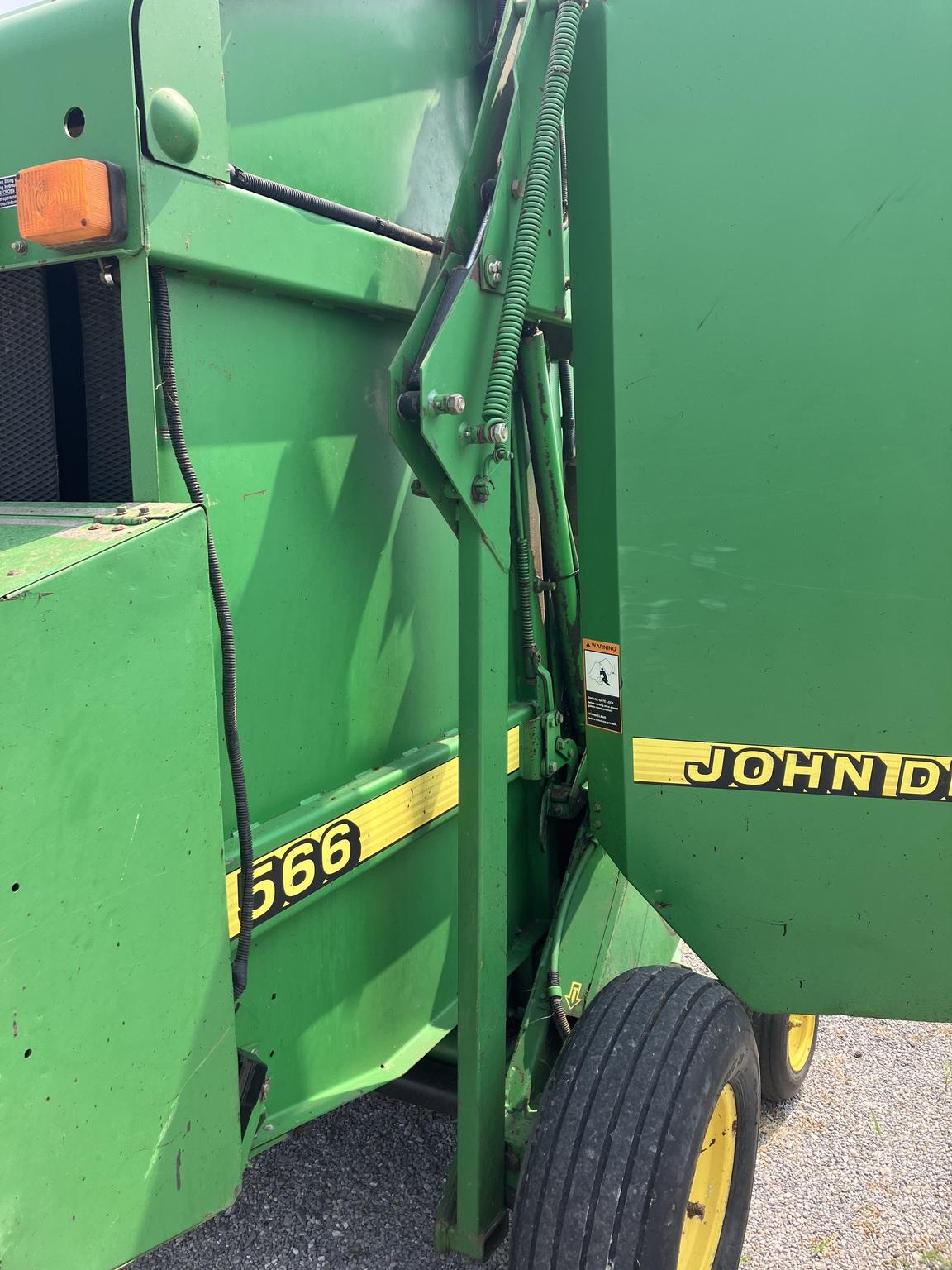 1997 John Deere 566 Image