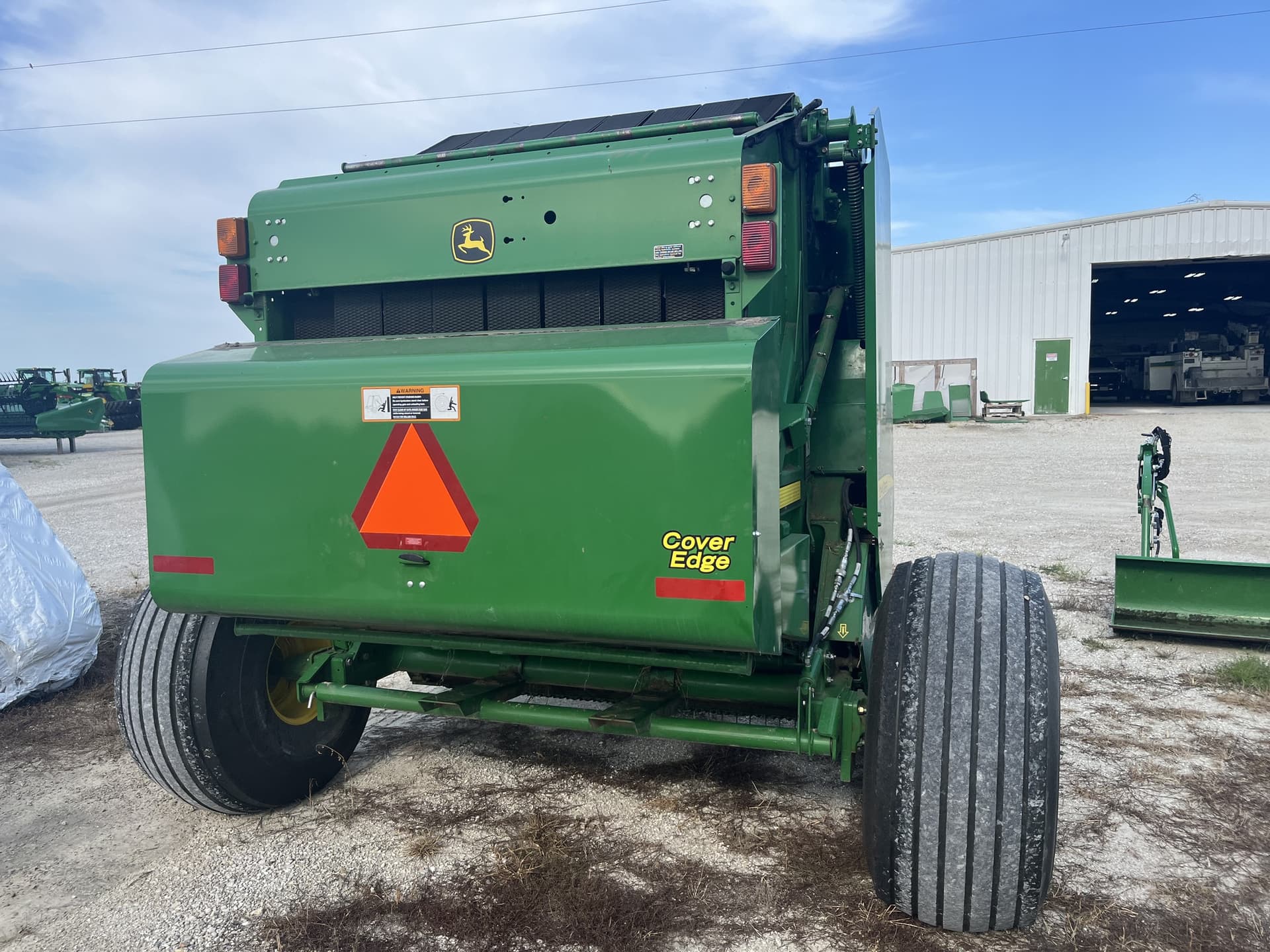 2015 John Deere 559 Image