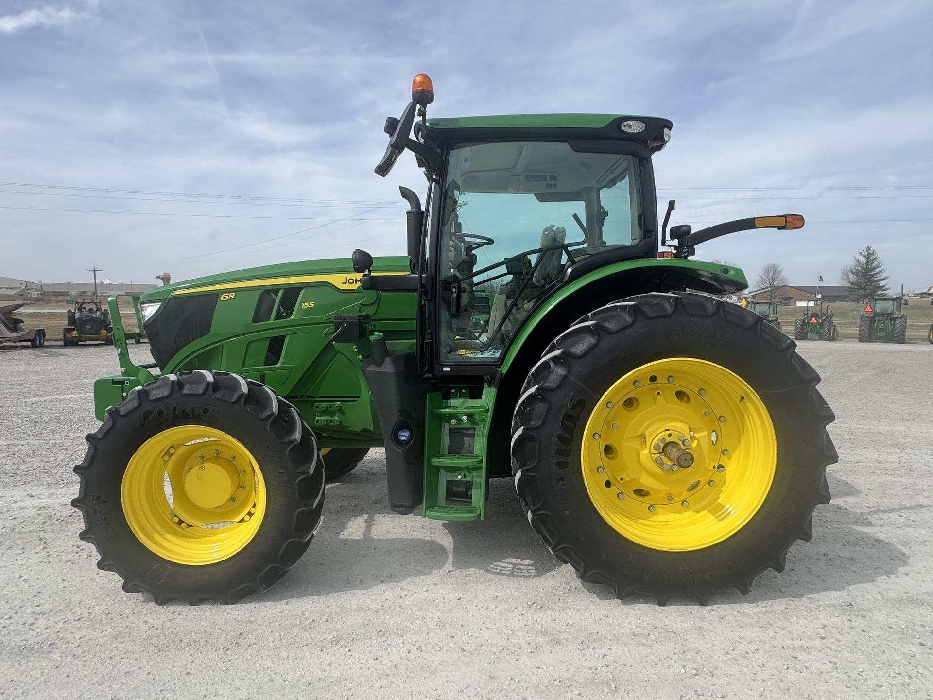 2024 John Deere 6R 155 Image