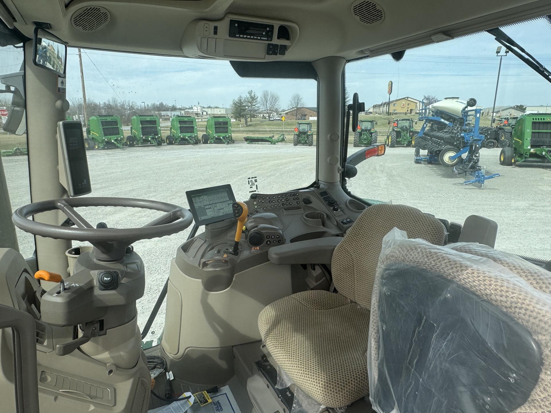 2024 John Deere 6R 155 Image